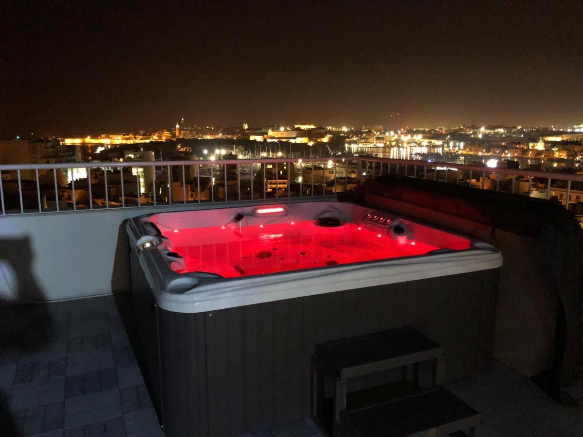 Wonderful Apartments With Shared Jacuzzi And Panorama Rooftop Gzira Ngoại thất bức ảnh