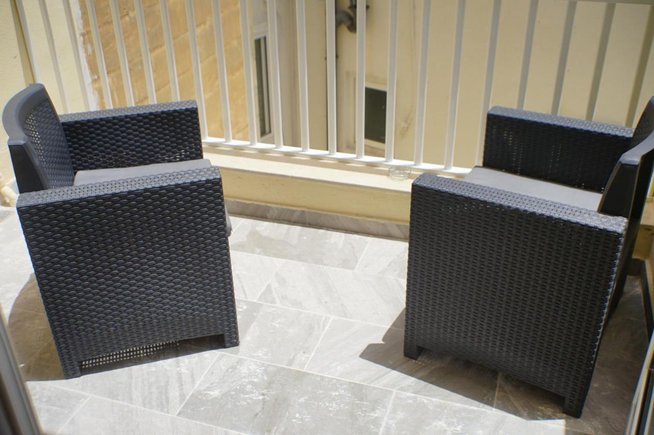 Wonderful Apartments With Shared Jacuzzi And Panorama Rooftop Gzira Ngoại thất bức ảnh