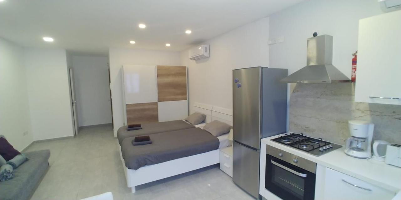 Wonderful Apartments With Shared Jacuzzi And Panorama Rooftop Gzira Ngoại thất bức ảnh